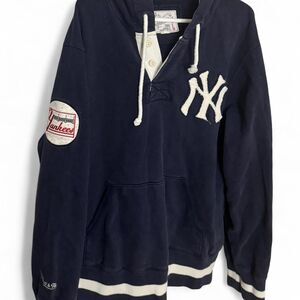 Mitchell & Ness-Men's Large-1904 Throw Back New York Yankees 1/4 button pullover